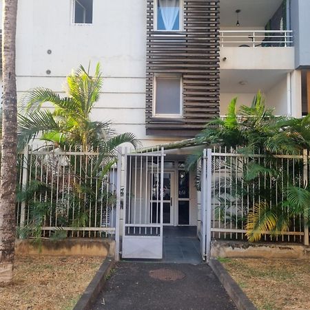 Chambre Chez L'Habitant Cosy Et Moderne, Vue Sur Montagne Saint-Denis Exterior photo